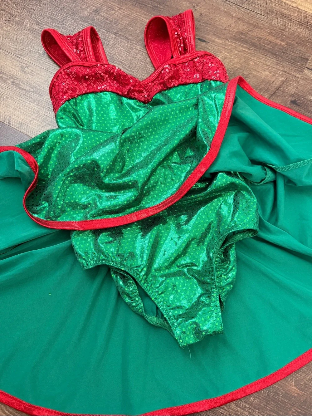 Girls Green & Red Elf Dance Costume Dress with Hat and Shoe Covers